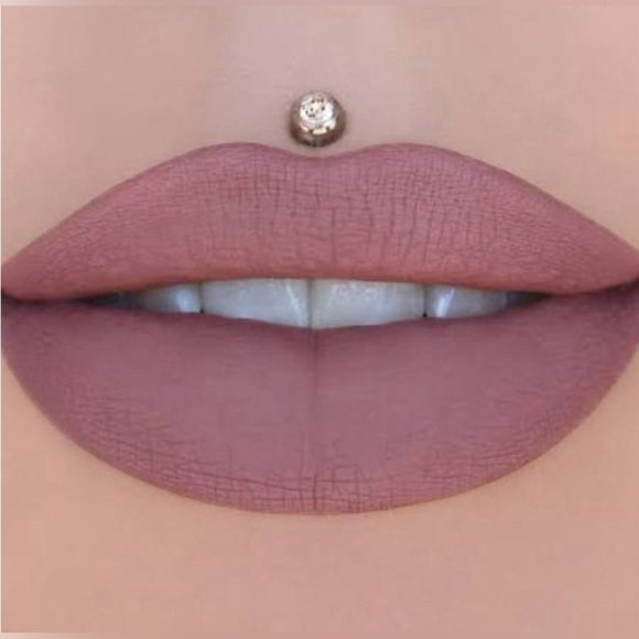 Jeffree Star Other - Jeffree Star Mystery Ranch Sheriff Badge Mystery Box Liquid Lipstick Brand New